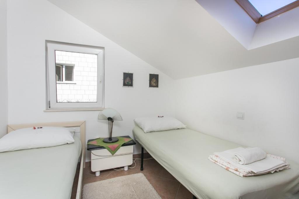 Apartments Tramonto ザトン 部屋 写真
