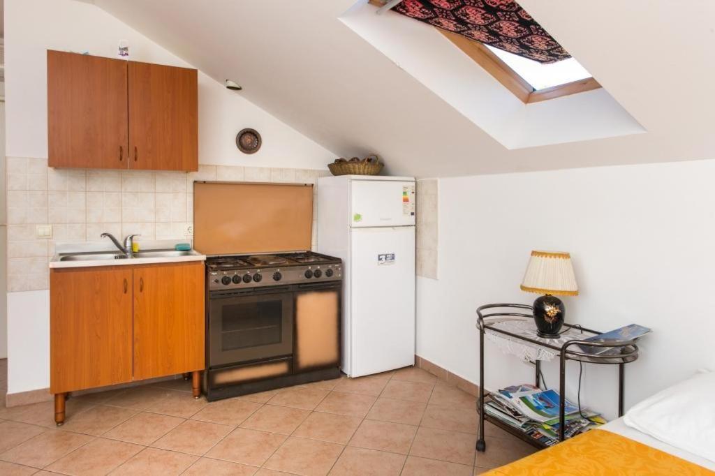 Apartments Tramonto ザトン 部屋 写真
