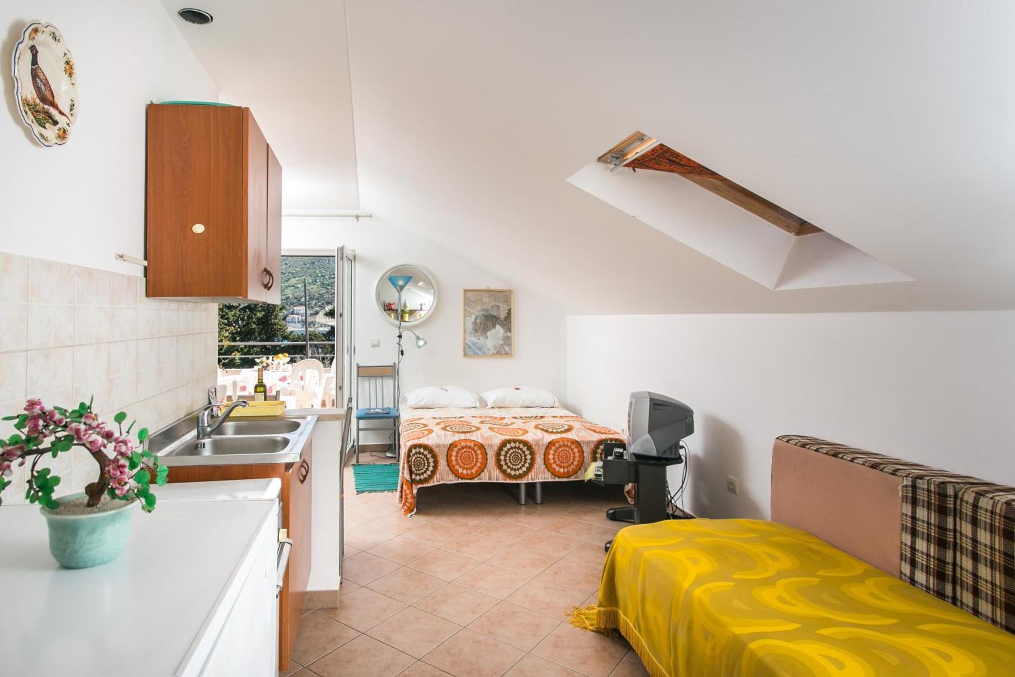 Apartments Tramonto ザトン 部屋 写真
